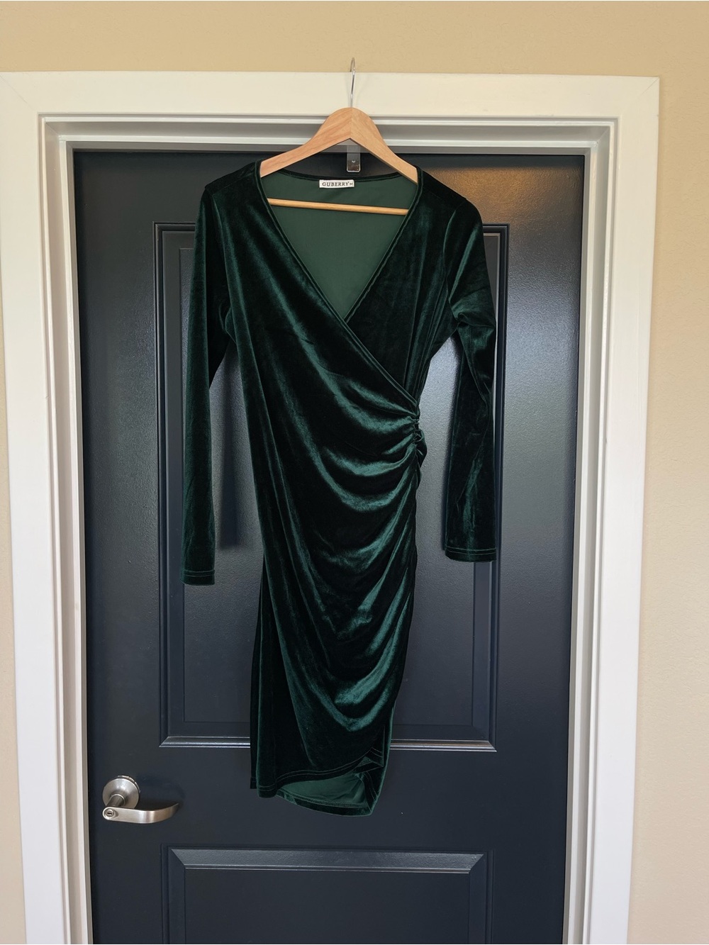Women’s Wrap V Neck Long Sleeve Velvet Bodycon Green Dress